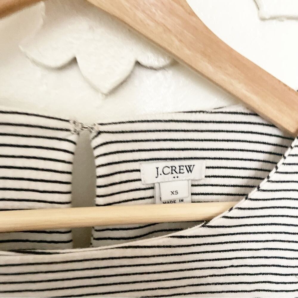 J.Crew Factory Black White Striped Ruffle Sleeve Dress Size XS - Picture 3 of 9